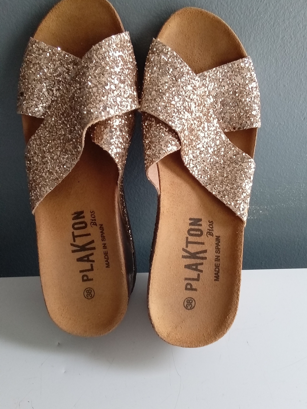 Plakton Women's Glitter Cross-Band Slide Sandals in Rose Gold